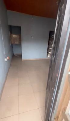 a Spacious Self Contain in a Prime Location, Bajulaye, Shomolu, Lagos, Self Contain (single Rooms) for Rent