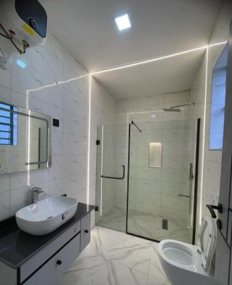 Serviced 2 Bedroom En-suite New Flat with Fitted Kitchen, Elevator, Op, Lekki Phase 1, Lekki, Lagos, Flat / Apartment for Rent