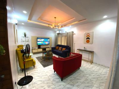 Well Furnished 2 Bedroom Apartment, Omole Phase 1, Ikeja, Lagos, Flat / Apartment Short Let