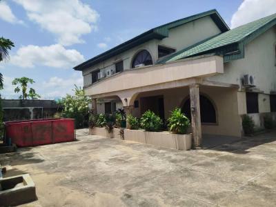Distressed 4 Bedroom Detached Duplex, Shomolu, Lagos, Detached Duplex for Sale