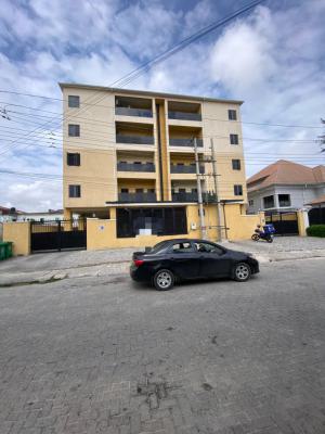 2 Bedroom Apartment with Pool & Elevator, Lekki Phase 1, Lekki, Lagos, Flat / Apartment for Sale