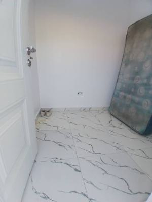 Small Bq, Villa, Ikota, Lekki, Lagos, Self Contain (single Rooms) for Rent