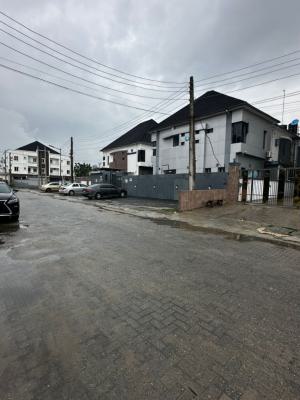 26 Rooms Commercial Building, Lekki Phase 1, Lekki, Lagos, Hotel / Guest House for Sale