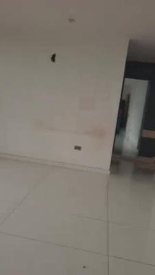 Lovely 3 Bedroom Flat, Anthony, Maryland, Lagos, Flat / Apartment for Rent