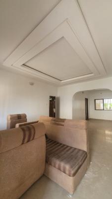 *renovated 3bedroom Flat with 3 Toilets*, Old Secteriate, Durumi, Abuja, Flat / Apartment for Rent