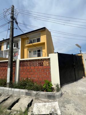 2 Bedroom Flat, Lagos Lekki Phase 2, Agungi, Lekki, Lagos, Flat / Apartment for Rent