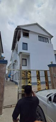 a Stand Alone Commercial Building Viable for  Hospital Hotel, Lekki Right, Lekki, Lagos, Hotel / Guest House for Sale