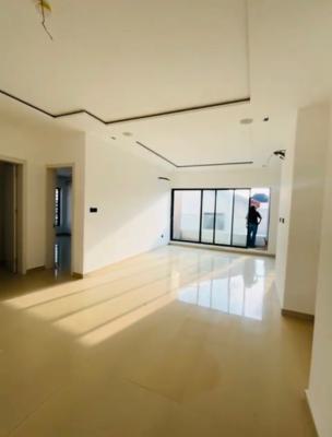Luxury 2 Bedroom Apartment + Swimming Pool, Gym, Elevator, Lekki Phase 1, Lekki, Lagos, Flat / Apartment for Rent
