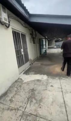 Spacious 3-bedroom Bungalow, Off Bode Thomas, Surulere, Lagos, Flat / Apartment for Rent