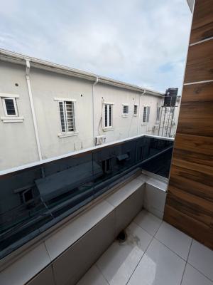 Spacious Masters Bedroom with Balcony & Jacuzzi, Van Daniel Estate, Orchid Road, Lekki, Lagos, Lekki, Lagos, Self Contain (single Rooms) for Rent