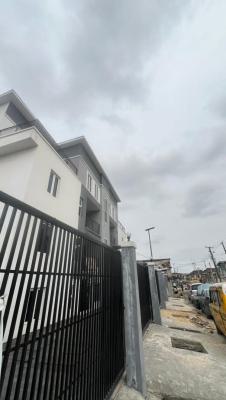 Well, Built 3 Bedroom Flat with a Bq, Surulere, Lagos, Flat / Apartment for Sale