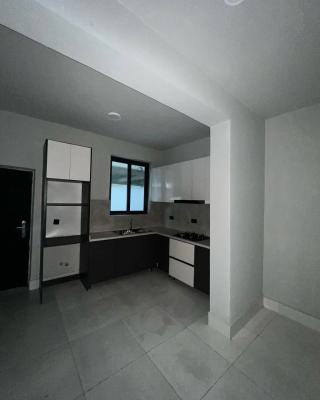Welll Maintained 4 Bedroom Terrace Duplex with Bq, Lekki Lagos, Ikate, Lekki, Lagos, Terraced Duplex for Rent