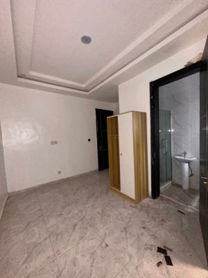Spacious Miniflat with Balcony and Open Plan  Kitchen, Lekki Phase 1, Lekki, Lagos, Mini Flat (room and Parlour) for Rent