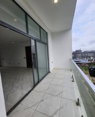 2bed Flat in Bera Estate..., Bakare Estate, Lekki, Lagos, Flat / Apartment for Rent