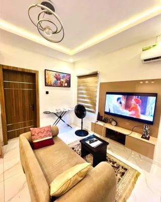 Crestville 1 Bedroom, Surulere, Lagos, Mini Flat (room and Parlour) Short Let