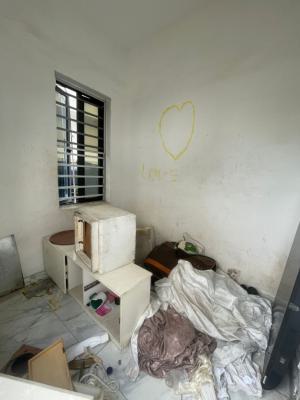 a Small Room Bq in a Shared Apartment, Idado Estate, Idado, Lekki, Lagos, Flat / Apartment for Rent