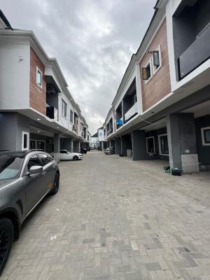 Distress Lovely 3bedroom Terrace Home, Vgc, Vgc, Lekki, Lagos, Terraced Duplex for Sale