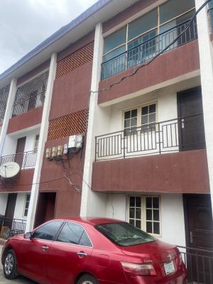 3bedroom En-suite Flat with with Visitors Toilet, Oregunwa Street, Oregun, Ikeja, Lagos, Flat / Apartment for Rent