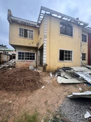 Old Dilapidated 4beds Duplex Along Major Busy Way, Kado Estate, Kado, Abuja, Commercial Property for Sale