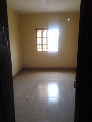 Roomself Contain Upstairs, Off Spg Road Lekki Lagos State, Igbo Efon, Lekki, Lagos, Self Contain (single Rooms) for Rent