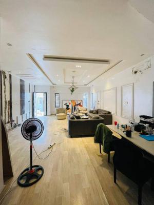 a Very Big Luxury Studio Apartment, Idado, Lekki, Lagos, Self Contain (single Rooms) for Rent