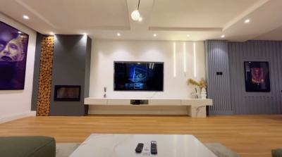 *paris*  Luxurious 2 Bedroom Waterfront Apartment, Lekki Phase 1, Lekki, Lagos, Flat / Apartment Short Let