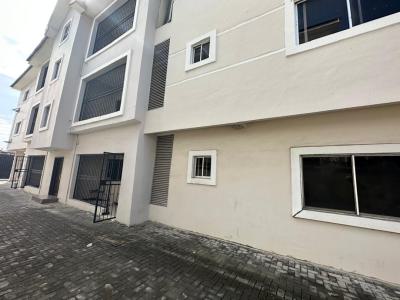 Luxury Block of 6 Units of 3-bedroom Apartments Each with Bq, Lekki County Estate, Ikota, Lekki, Lagos, Flat / Apartment for Rent
