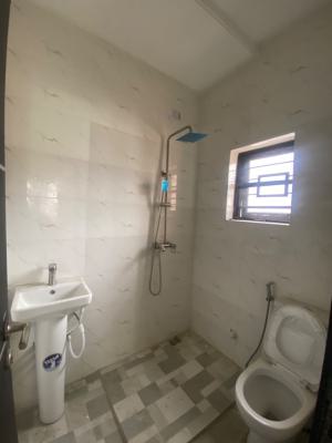 an Executive Two Bedroom Flat, Thera Estate Opposite Skymall Sangotedo Ajah, Lekki, Lagos, Flat / Apartment for Rent