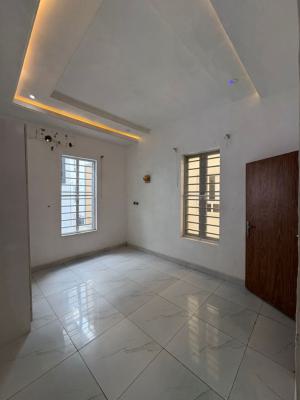 Luxury One Room Upstairs, Orchid Road , Before The Round About, Lekki, Lagos, Flat / Apartment for Rent
