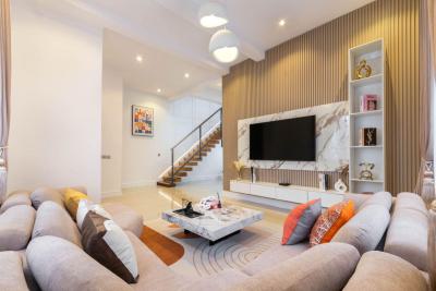Book This Beautiful  Luxurious 4 Bedroom Semi Detached Compound., Lekki Phase 1, Lekki, Lagos, Flat / Apartment Short Let