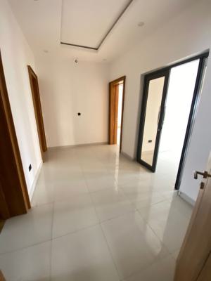 2 Bedrooms Apartment, Lekki Phase 1, Lekki, Lagos, Flat / Apartment for Rent