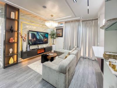 Luxury and Spacious 1bedroom with City View ️+ps5(on Request) Locati, Lekki Phase 1, Lekki, Lagos, Flat / Apartment Short Let