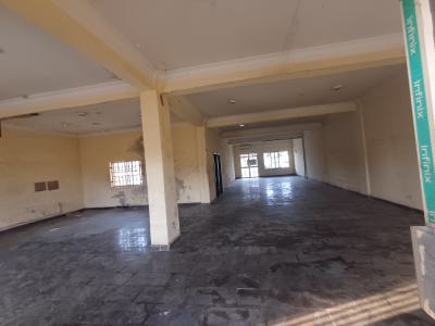 140sqm Shop / Office Space on The Ground Floor, Wuse 2, Abuja, Office Space for Rent