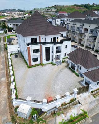 5 Bedroom Penthouse, Serene, Guzape District, Abuja, House for Sale