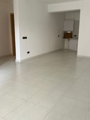 2bedroom Apartment Upstairs, Lekki Phase 1, Lekki, Lagos, Flat / Apartment for Rent