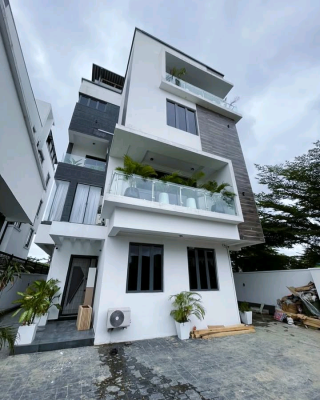 Fully Detached 5bedroom with 2bq   Location: Banana Island, Banana Island, Ikoyi, Lagos, House for Sale