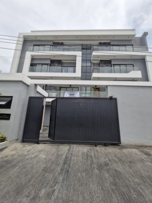 Awesome 3bedrooms Flat, Lekki Phase 1, Lekki Phase 1, Lekki, Lagos, Block of Flats for Sale