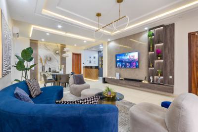 Exotic Three(3) Beds Apartment with Solar Inverter, Ps5 & Wine Bar, Located at Parkland Court, Ikate, Ikate, Lekki, Lagos, Flat / Apartment for Rent