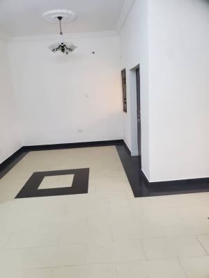 Luxury Upstairs 2-bedroom Apartment, Off Palace Road, Oniru, Victoria Island (vi), Lagos, Flat / Apartment for Rent