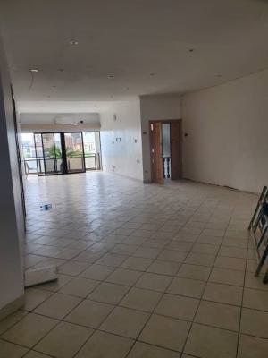 Massive and Spacious 2 Bedroom Apartment in a Call to Enter Estate., Victoria Island Extension, Victoria Island (vi), Lagos, Flat / Apartment for Rent