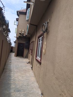 Lovely 3 Bedroom Flat, Iyano Oworo, Oworonshoki, Kosofe, Lagos, Flat / Apartment for Rent