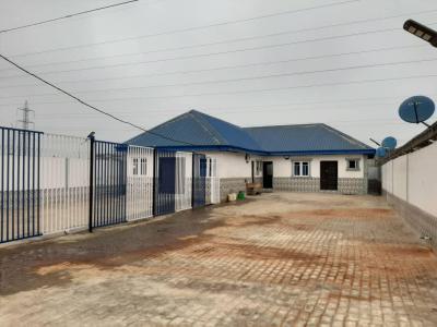 5 Room Office, Baba Animashaun Street, Animashaun, Surulere, Lagos, Office Space for Sale