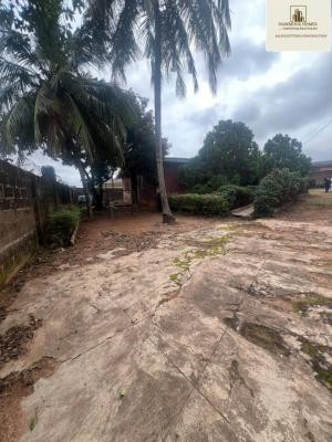 4-bedroom Bungalow Sitting on a 1200 Sqm, Bashorun Housing Estate, Ibadan, Oyo, Detached Bungalow for Sale