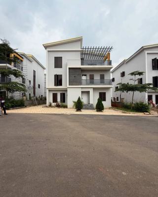 5 Bedroom, Serene, Maitama District, Abuja, Semi-detached Bungalow for Sale