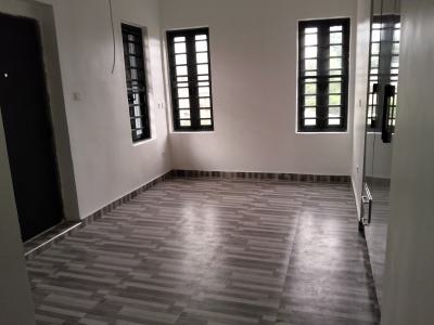 Reasonable Two Bedroom Flat, Lekki Phase 1, Lekki, Lagos, Flat / Apartment for Sale