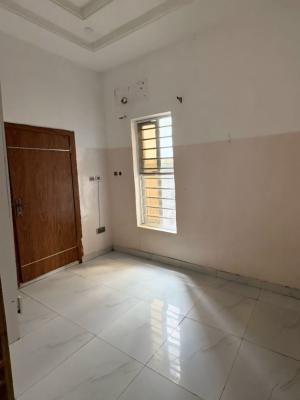 Affordable and Spacious Guest Room, Orchid, Lekki Phase 2, Lekki, Lagos, Self Contain (single Rooms) for Rent