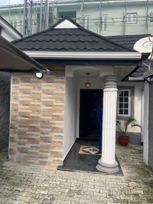Luxurious Fully Furnished One Bedroom Flat, Lekki Phase 1, Lekki, Lagos, Flat / Apartment for Rent