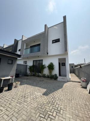 4 Bedroom Semi Detached Duplex, Mobil Road, Ilaje, Ajah, Lagos, Semi-detached Duplex for Rent