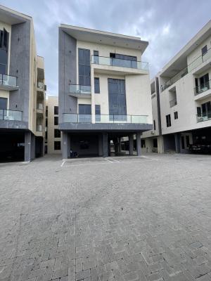 Amazing 2 Bedroom Apartment with a Bq with a Pool, Lekki Phase 1, Lekki, Lagos, Flat / Apartment for Sale