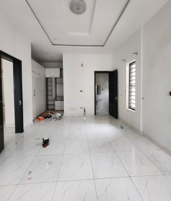 Spaciously Built 4bedroom Semi Detached with Fitted Kitchen, En-suite, Orchid Road, Lekki, Lagos, House for Rent